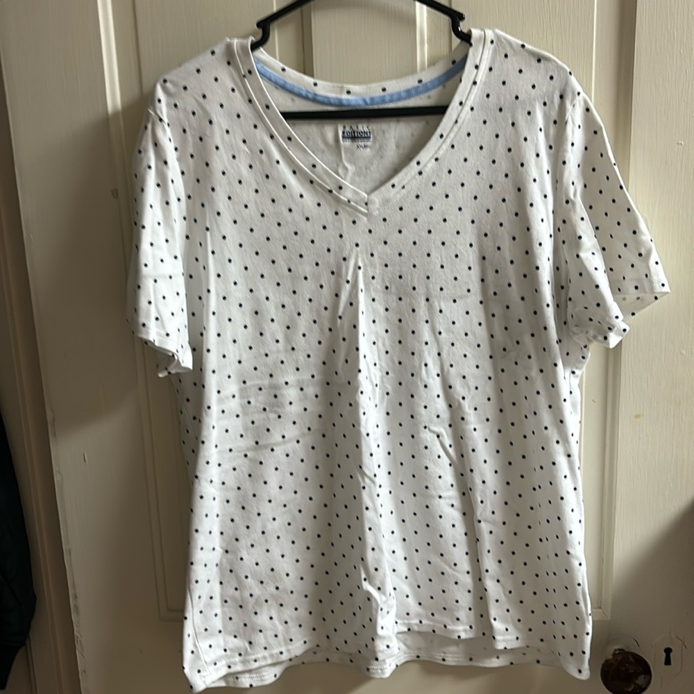 Short sleeve shirt